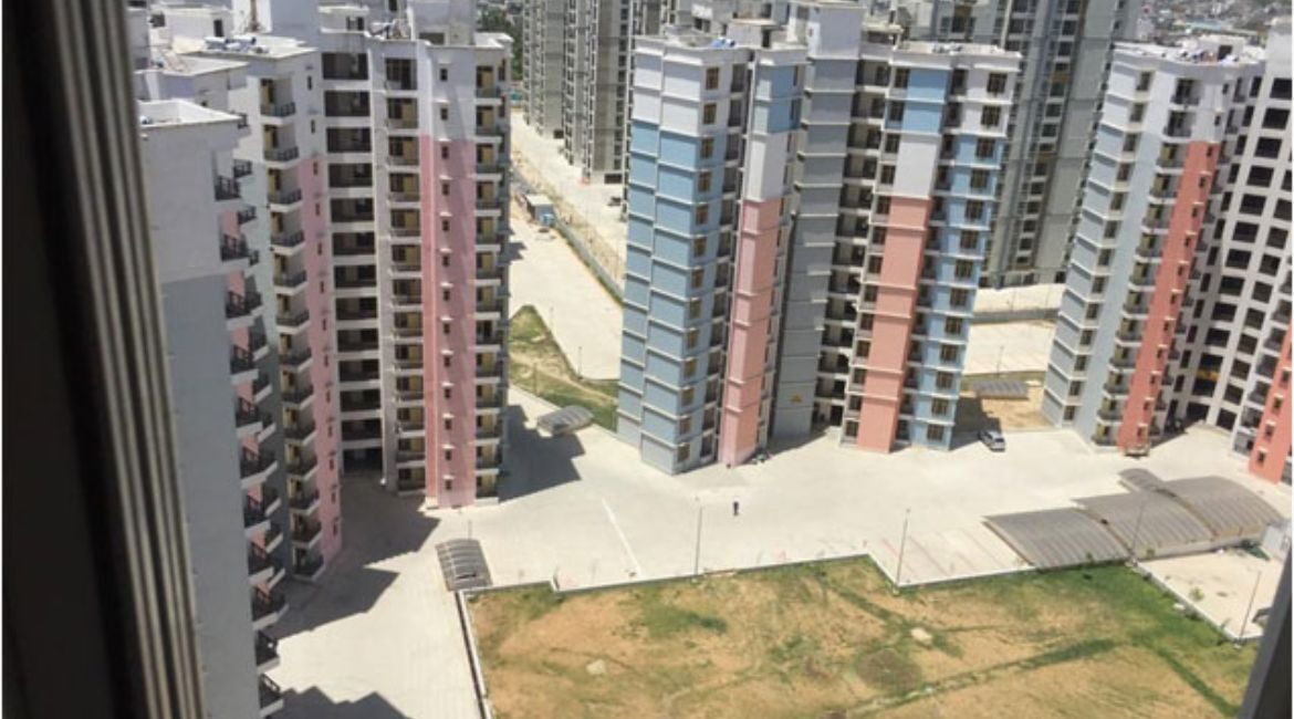 2 BHK Flat for Rent in Srishti Apartments