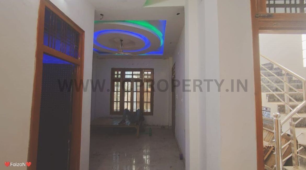 3 BHK Villa / House for Sale in Jankipuram