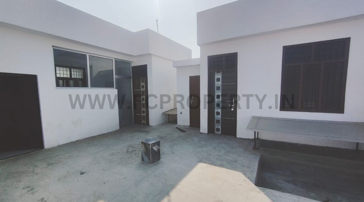 4 BHK House with Servant Room For Sale in Lucknow