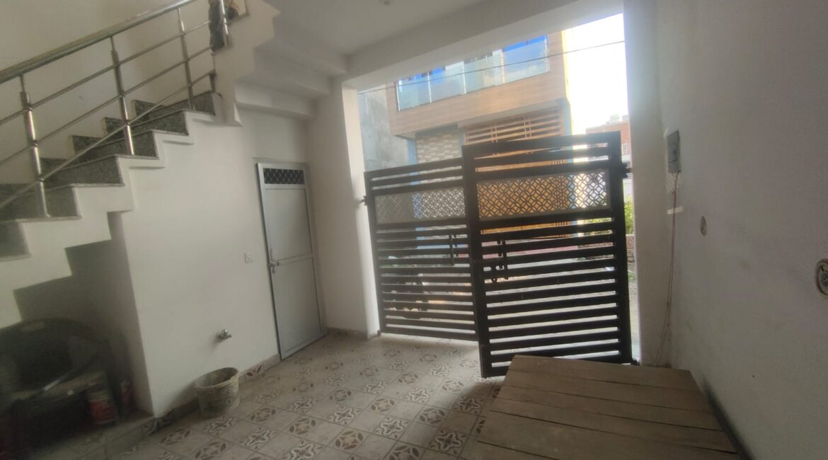 2 BHK House for Sale in Lucknow Kursi Road Near sent marry