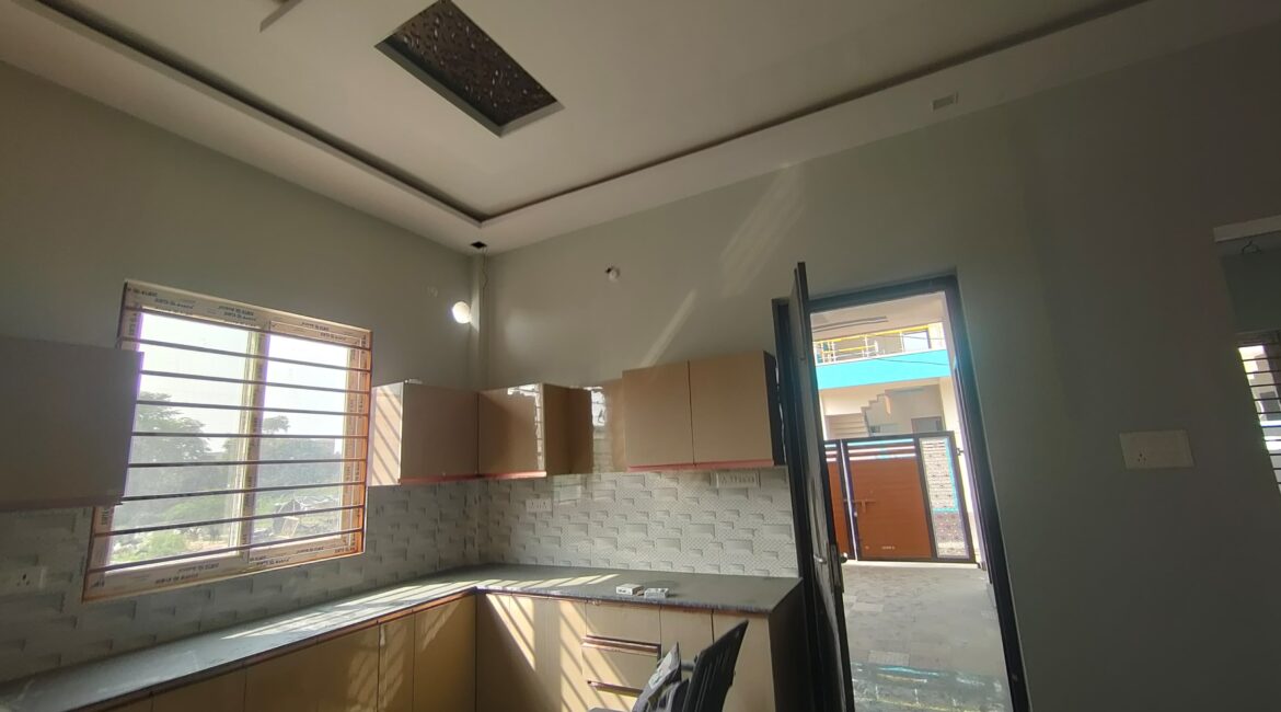 2 BHK House For Sale In Lucknow Gated Colony & Security.